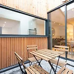Fully Equipped Duplex With Exterior And Parking !
